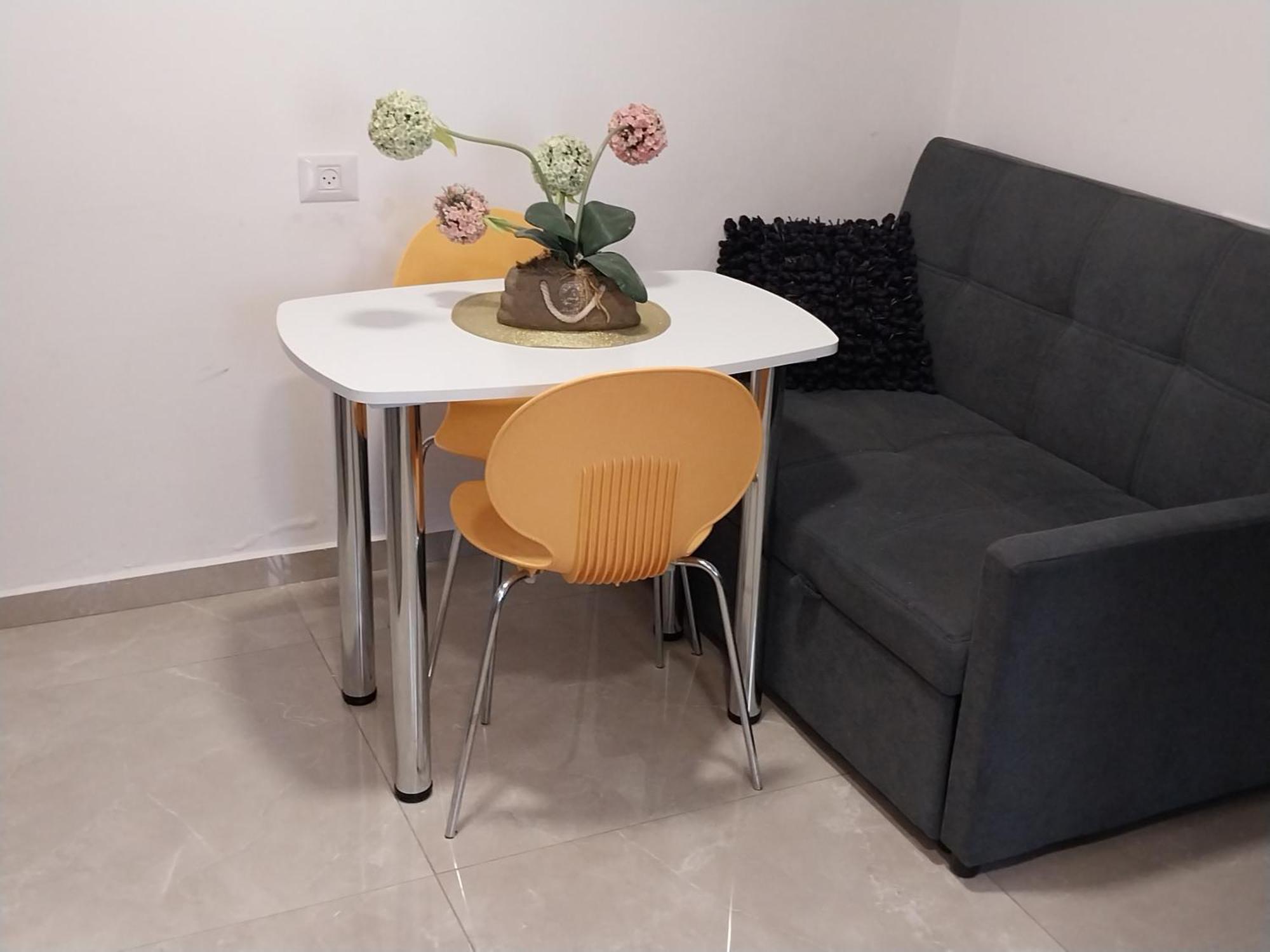 שירת דבורה בבני ברק Daire Giv'at Shemu'el Dış mekan fotoğraf